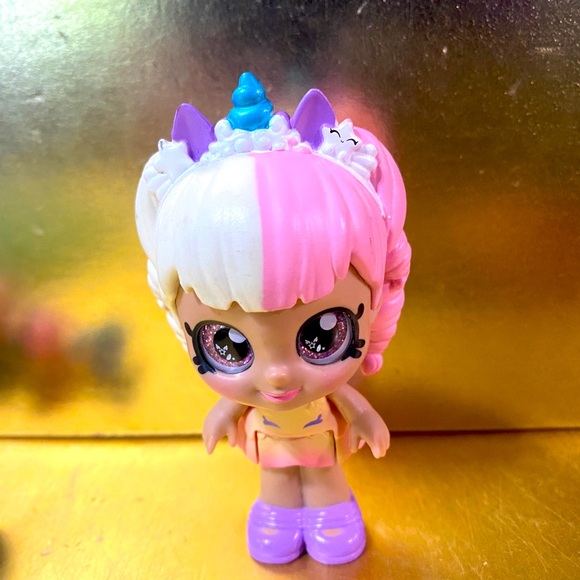 KINDI KIDS MINI’S JESSICAKE 2021 GLITTERY EYES BOBBLE HEAD POSABLE DOLLS 3.5” - Picture 4 of 14